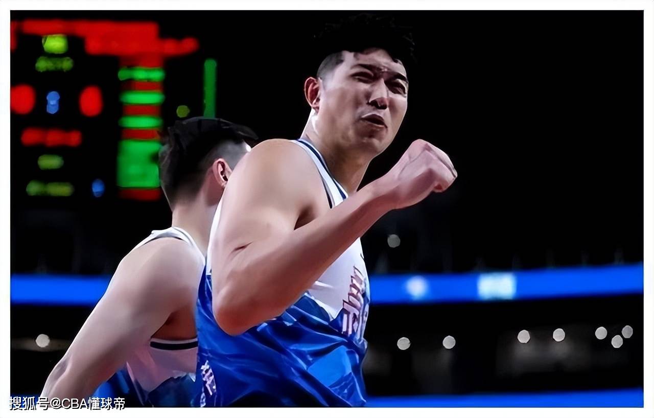 甚至差点让新疆失去主场胜利,他们就是唐才育,朱旭航与吴冠希,唐才育