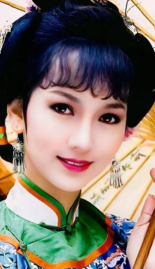 这位出演过《新白娘子传奇》《戏说乾隆》《京华烟云》《楚留香》这样