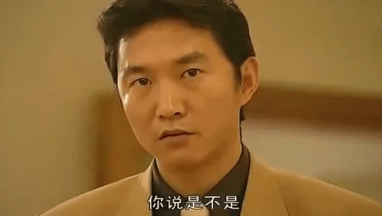 "狠"过孙红雷,蒋雯丽曾暗恋他,走红娶洋老婆,混血女