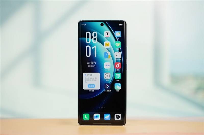 潜望长焦不再是超大杯的特权！vivo X100评测：最具性价比的标准版影像旗舰(图2)