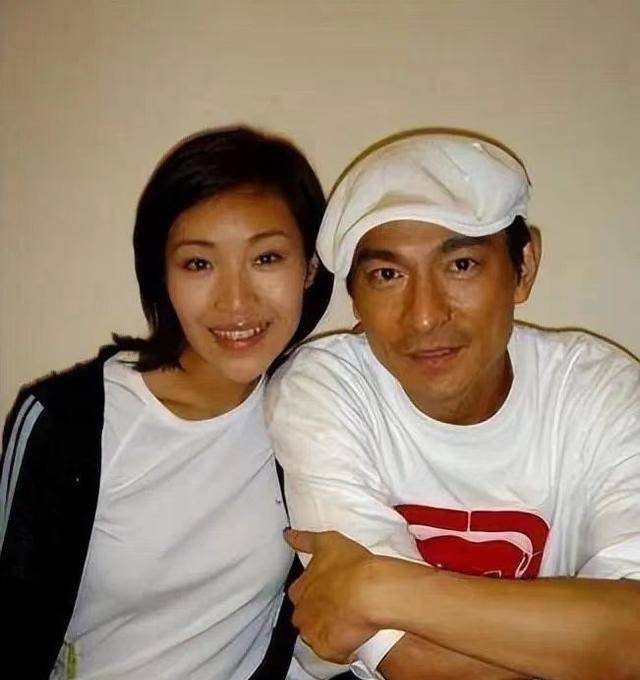 62岁刘德华和赖文慧关系曝光,原来除了结婚证啥都给了_朱丽倩_赖文辉