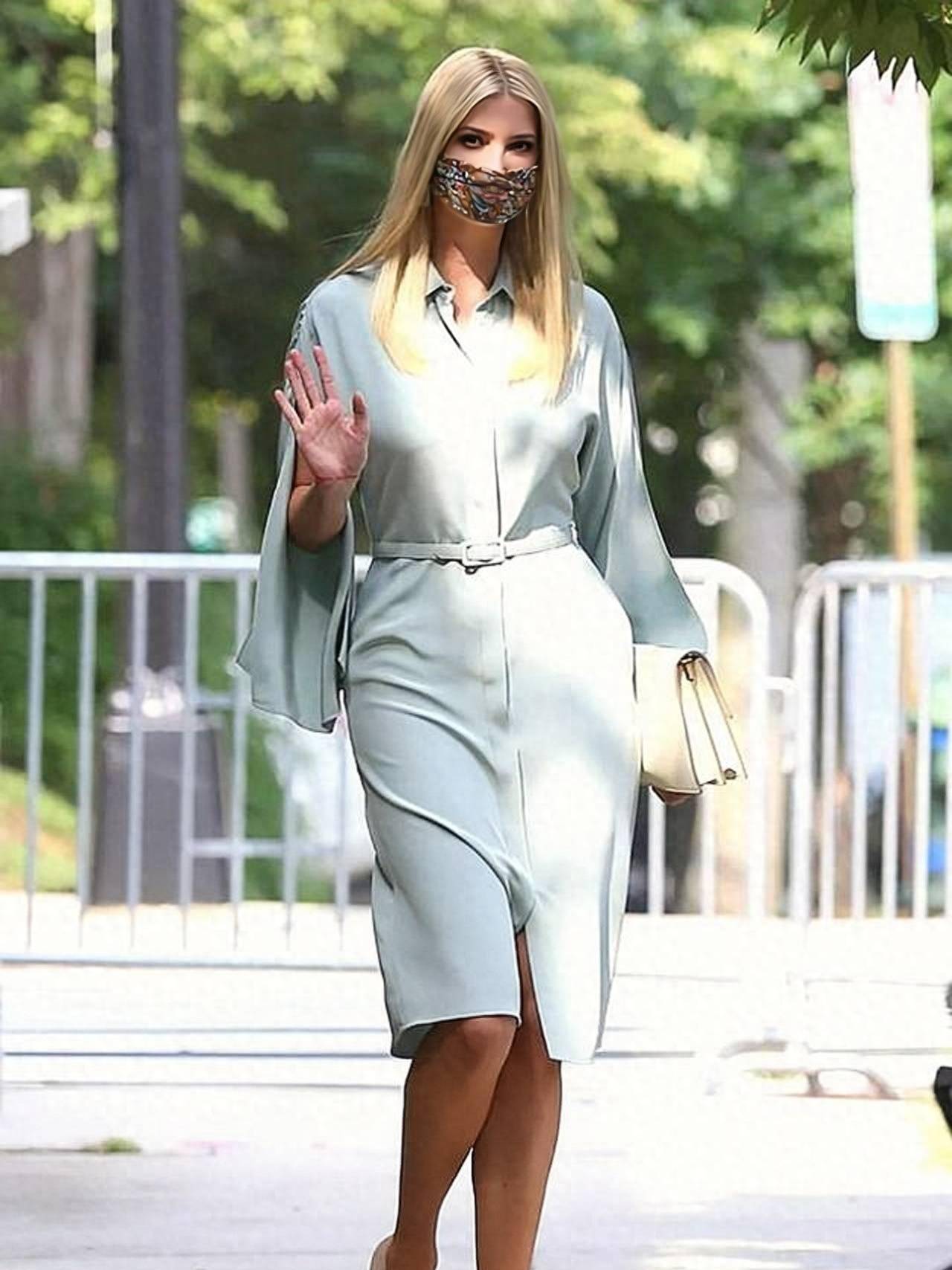 前第一女儿身材堪比卡戴珊,42岁伊万卡气质出众,姆巴佩:爱了!