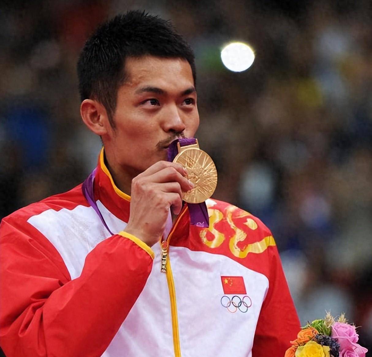 陶菲克:林丹升了,他只是最佳球员,连劳伦斯提名都没有_全世界_羽毛球