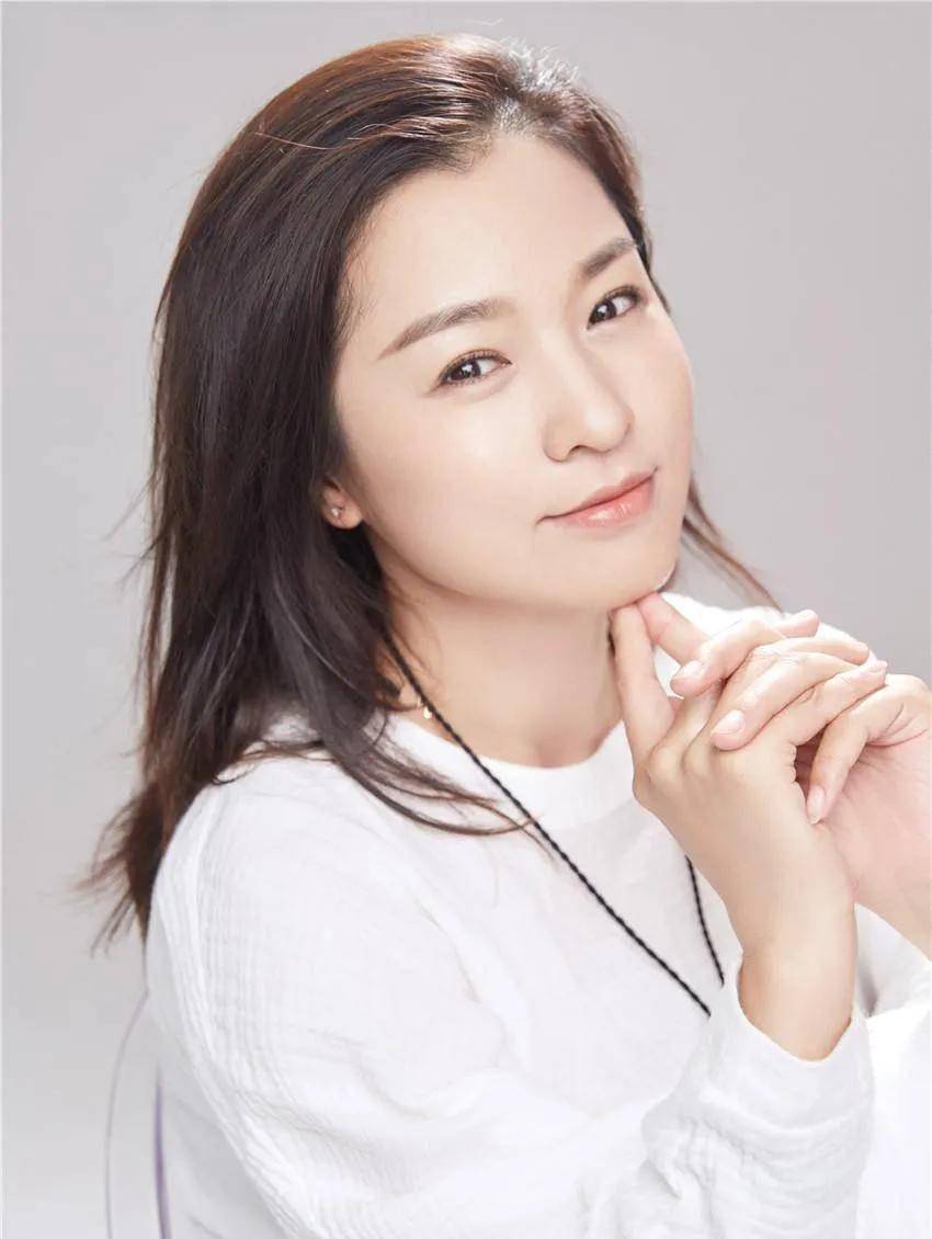 演员魏小军:40岁走红,45岁"消失",如今新身份露面惊艳众人