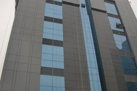 现在外墙时尚的装饰是挂板,还防火!_水泥_纤维板_板材