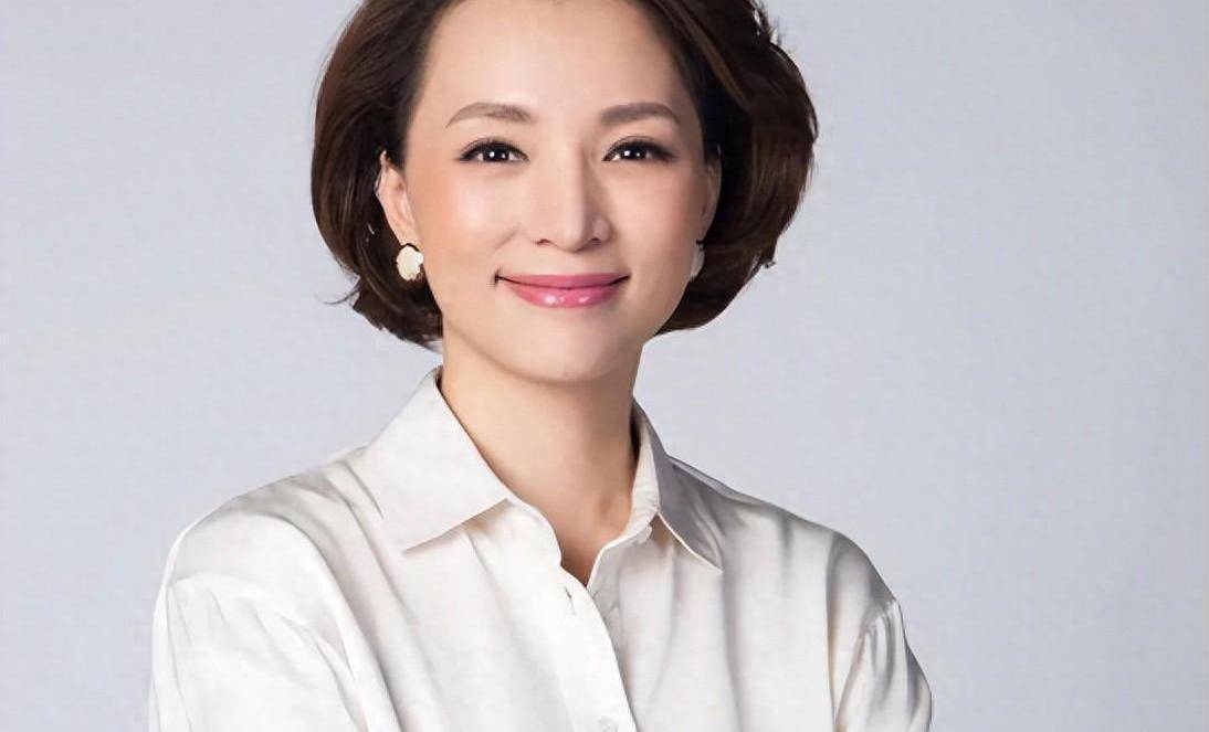 董卿含泪自曝:要不是他抛弃我,我也不会39岁成俩孩子后妈_生活_经历