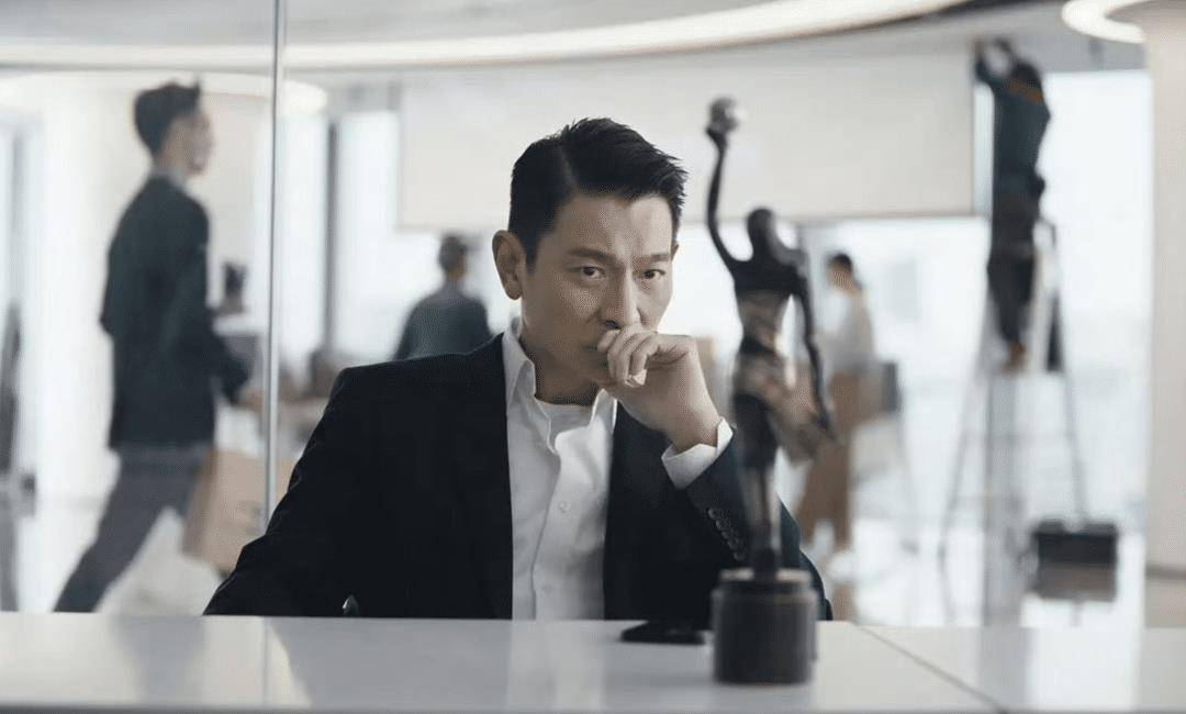 刘德华宁浩才是赢家_向佐_电影节_黑色