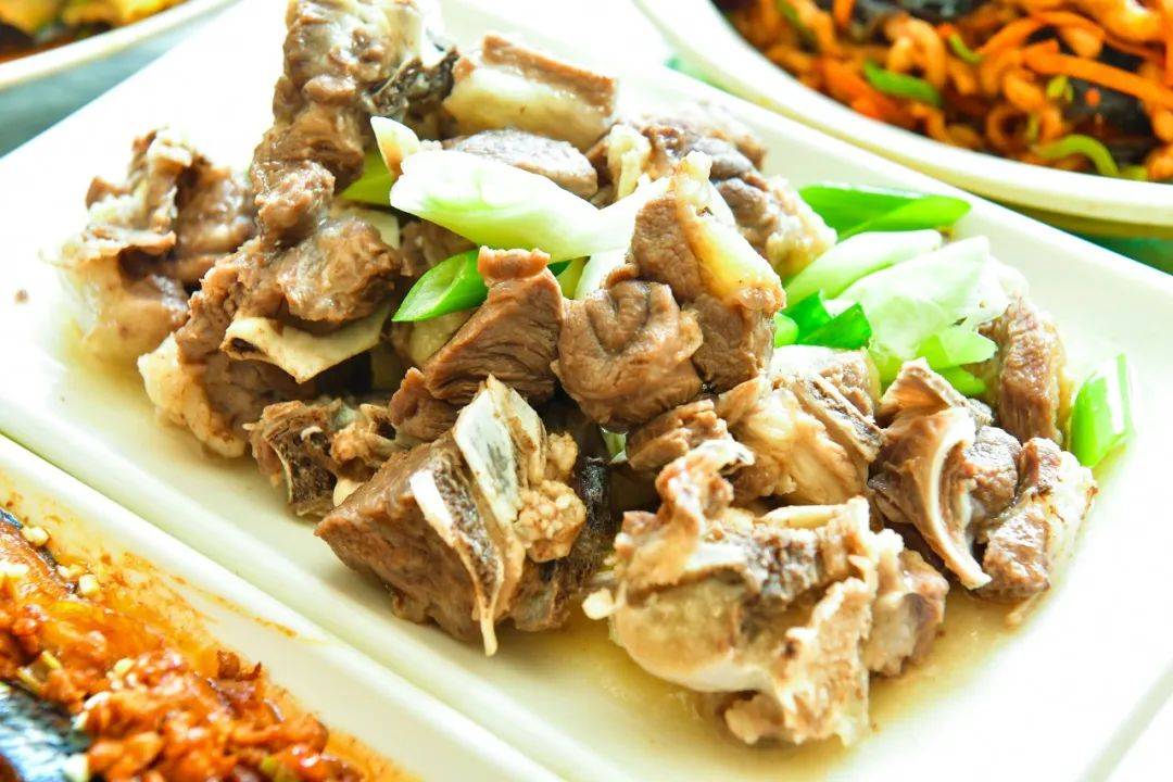 媒体关注 | 朔州市融媒体中心:右玉盐煎羊肉_李师傅_游客_大姐