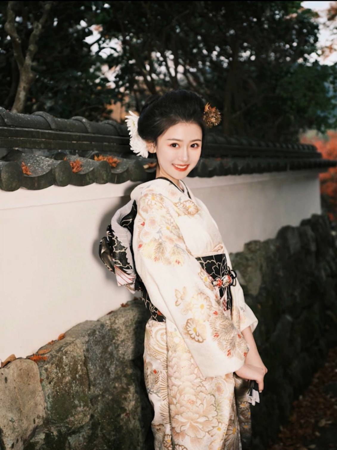 青年演员汐妍汉服造型曝光,网友惊叹"颜值爆满,气质绝绝子"_写真_文化