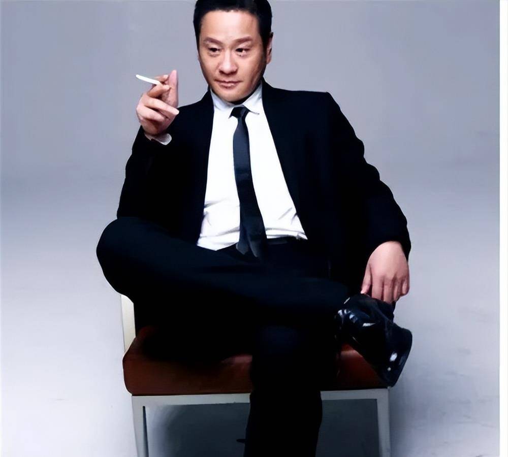 连奕铭_歌剧_动作