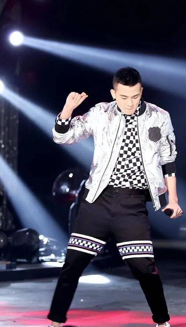 实际有的票房零蛋,这5位演员别再吹了_欧豪_电影_李晨