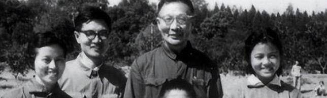周立波不幸染病在京逝世,把一生积蓄捐献国家,妻子泣不成声_喜剧_生活