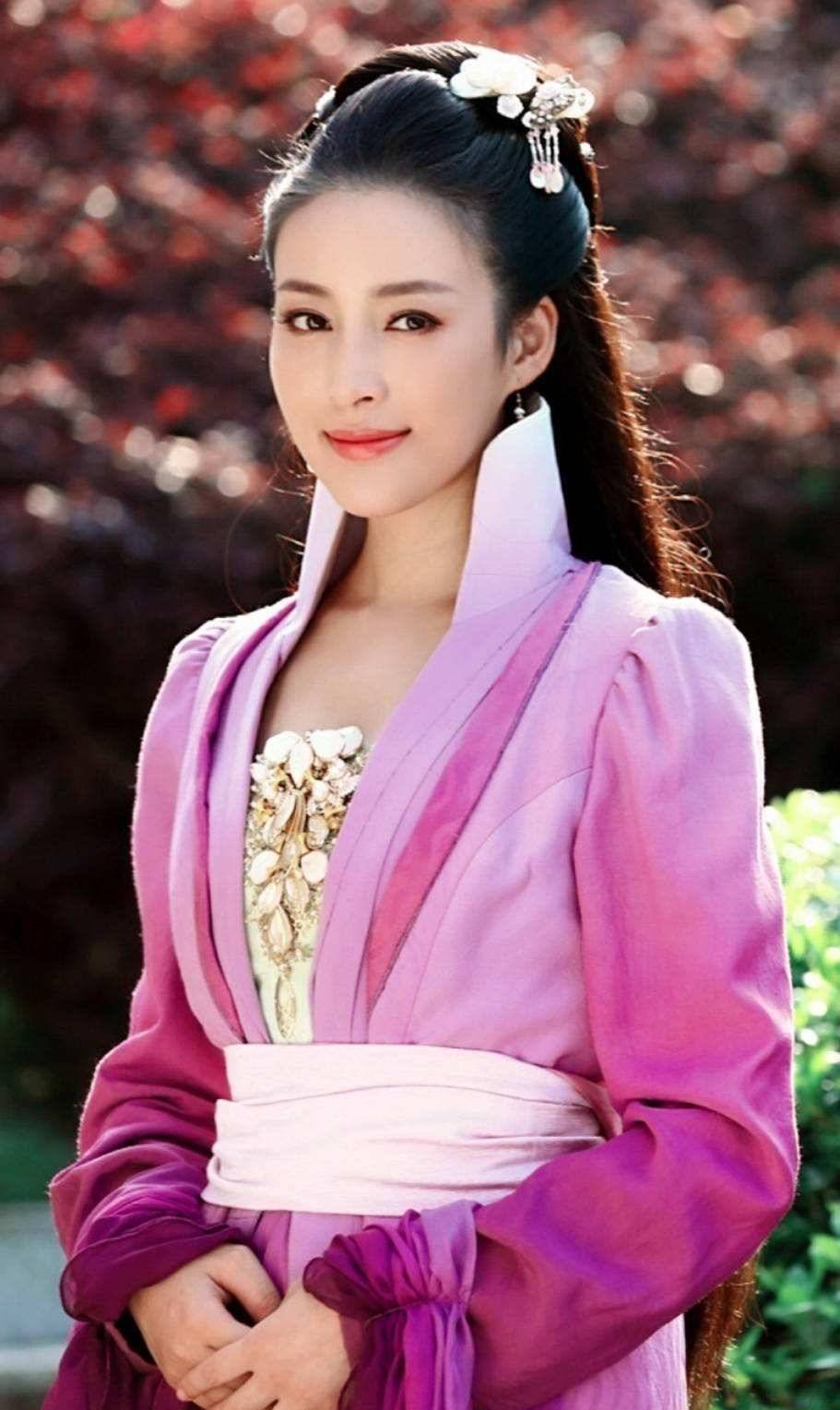 最美"潘金莲"!甘婷婷,真是性感到爆炸!_表演_才华_演艺事业
