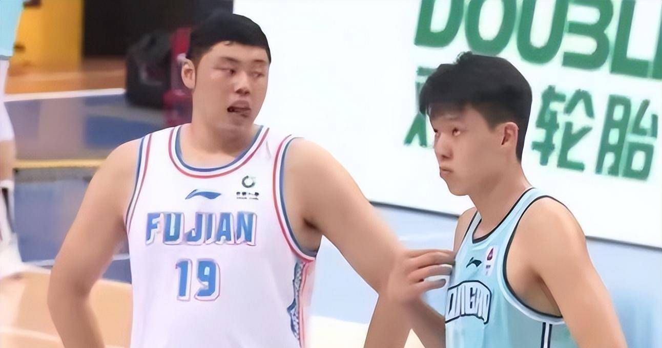 cba新星爆发,福建男篮10分惨败青岛队_赵义明_比赛_球员