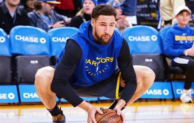 库里vs杜兰特!保罗直接被福斯特2t开除!_汤普森_运球_铁牛