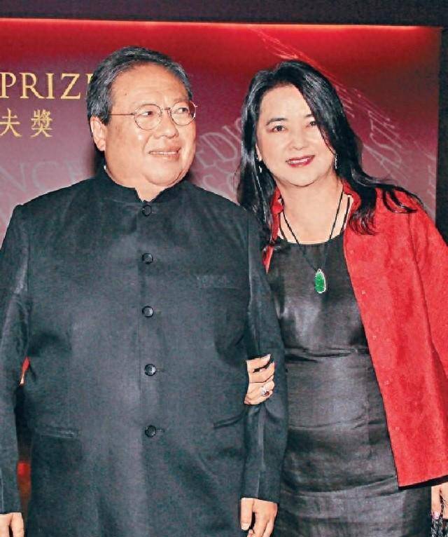 胡慧中家人曝光,老公竟然是熟悉的人,难怪这么优秀_一个人_生活_事业