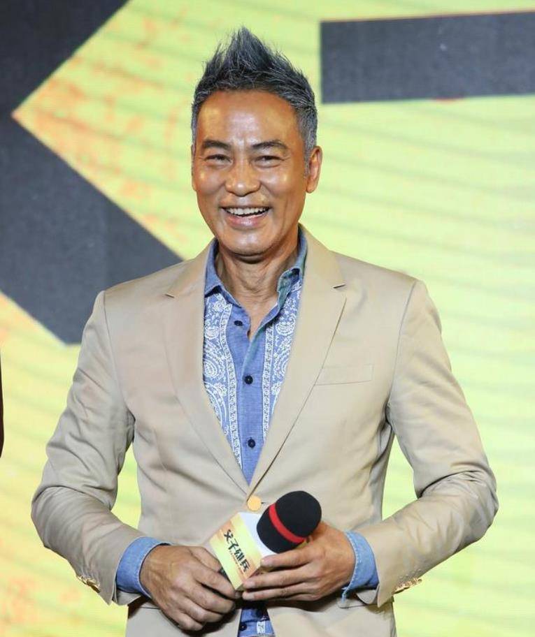 著名演员任达华:因爱不要孩子,50岁看到女儿时热泪盈眶_琪琪_妻子