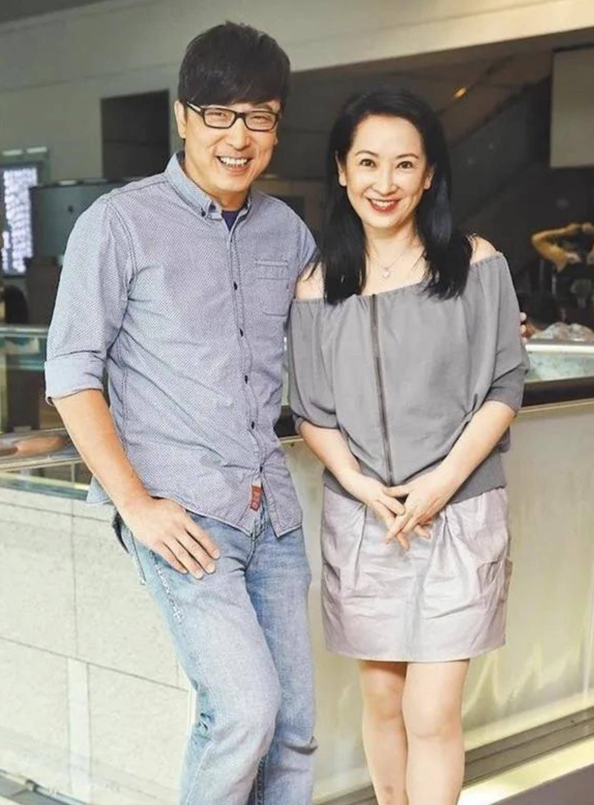 女星龚慈恩:情断黄日华,两任丈夫"背叛"她,60岁坚强优雅_程灵素_演艺