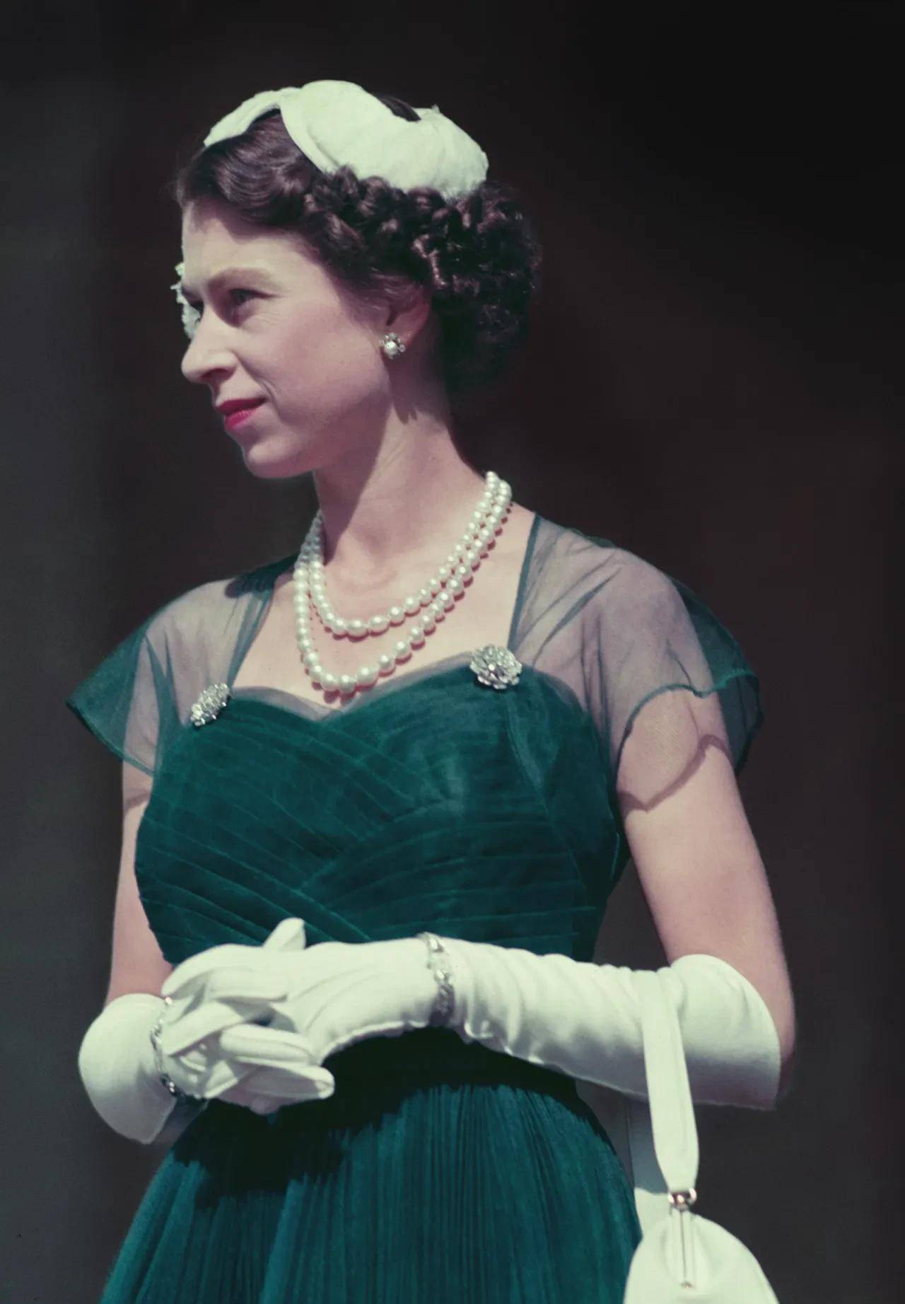 女王伊丽莎白二世图片