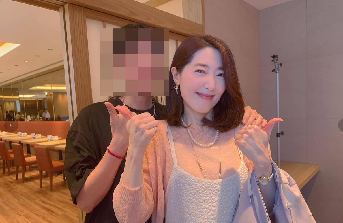 三级片女星杨思敏极罕露面演港产《金瓶梅》获封「最美潘金莲」_台湾