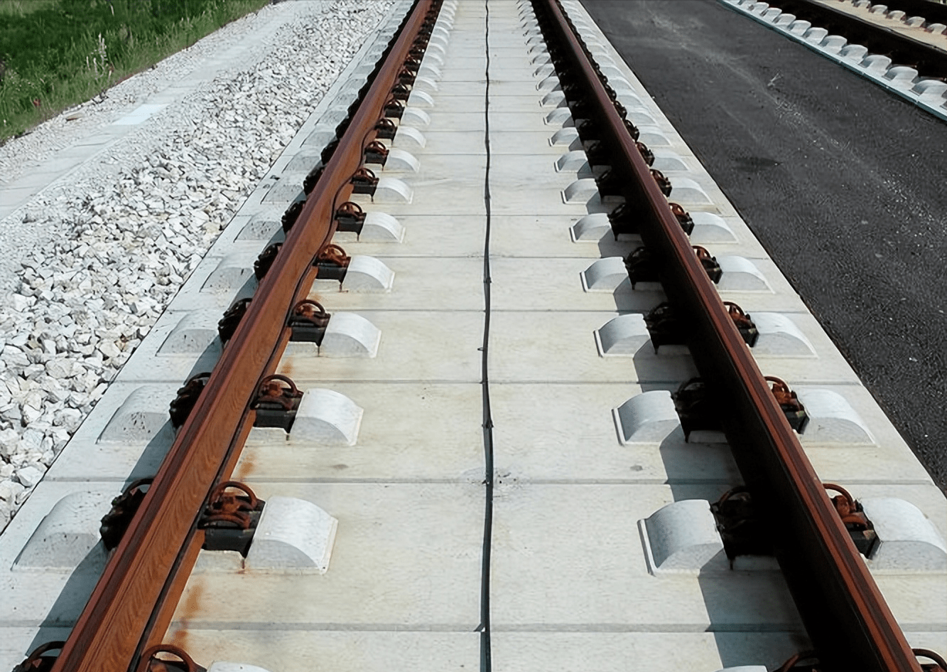 铁路_磨损_火车