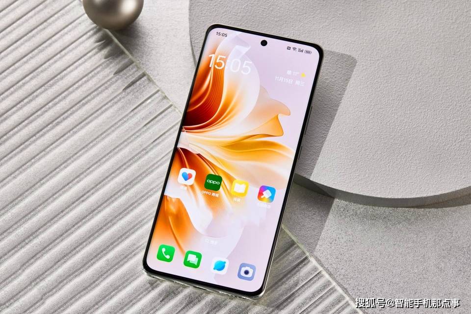 oppo reno11系列首批评价出炉:线上和线下,两极分化!_用户_配置_产品
