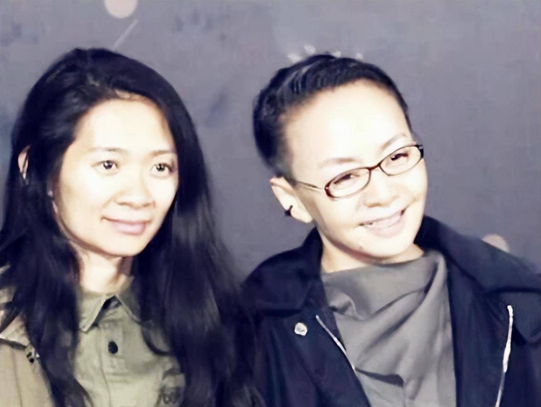 的宋丹丹女儿,比巴图优秀好几倍,如今已是"华人骄傲"_婚姻_关系_赵婷