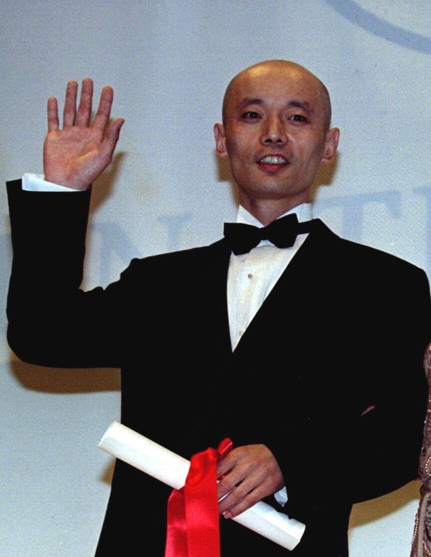 葛优起诉544家企业,获得了875万的赔偿,连续6年维权肖像权_公民_形象