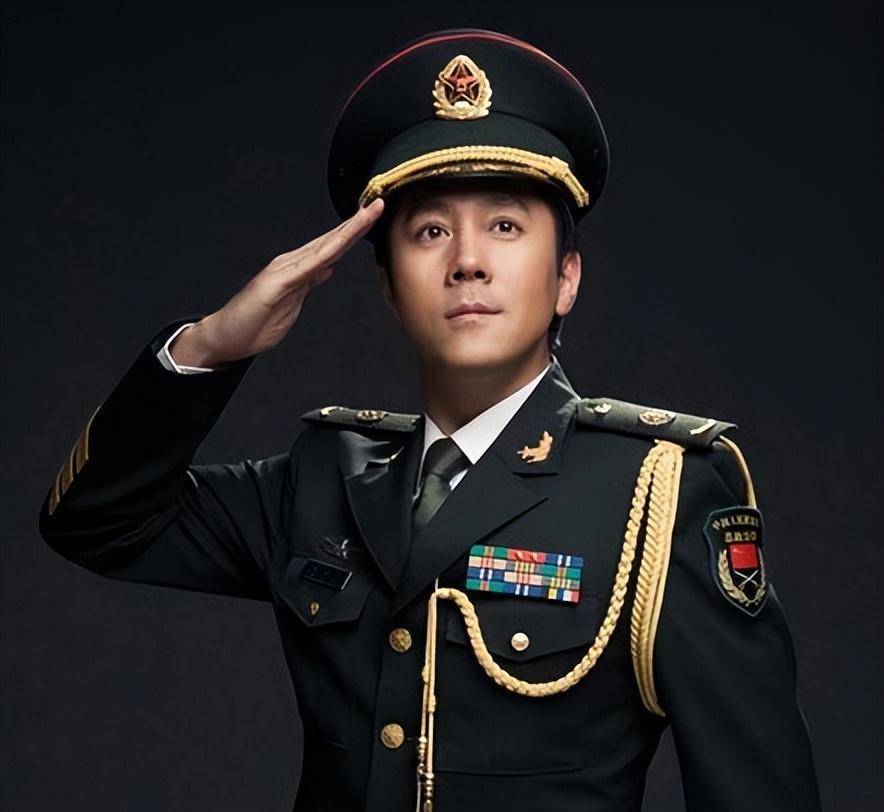 杜旭东突然自曝朋友是圈内人不敢说出姓名,确实不知情_视频_明星_军衔