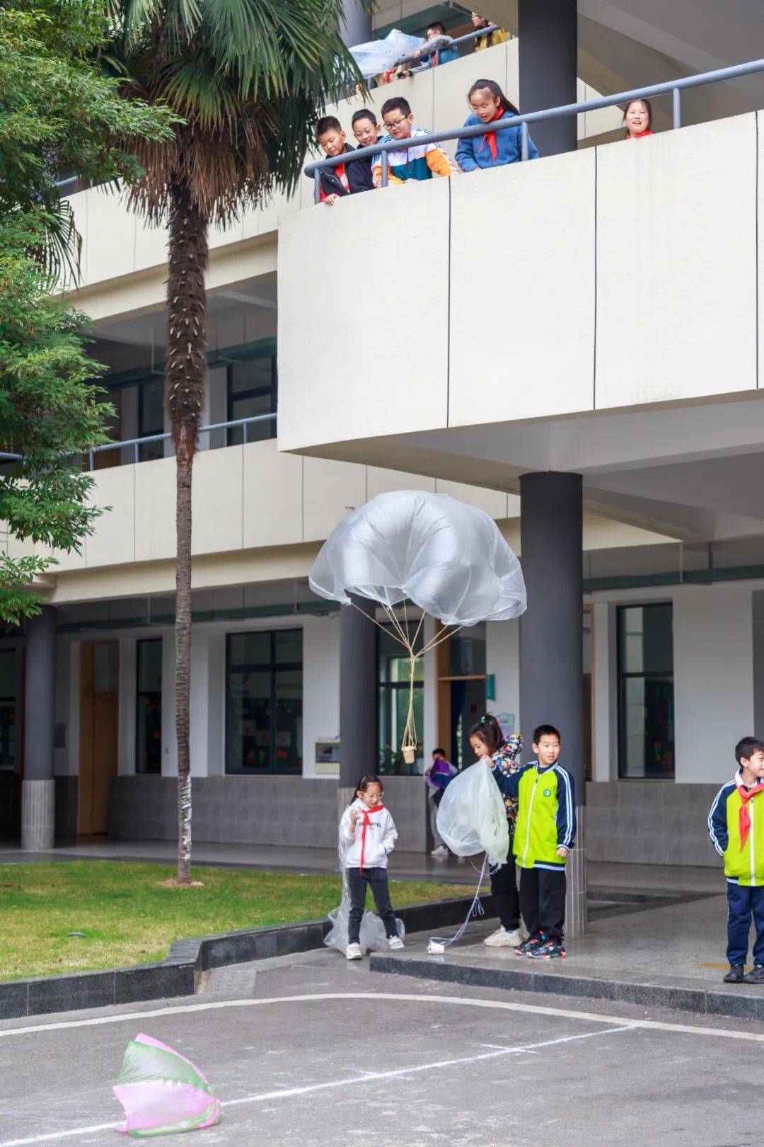 四川天府新区籍田小学:科技创新提素养 籍小学子展风采_创意_年级