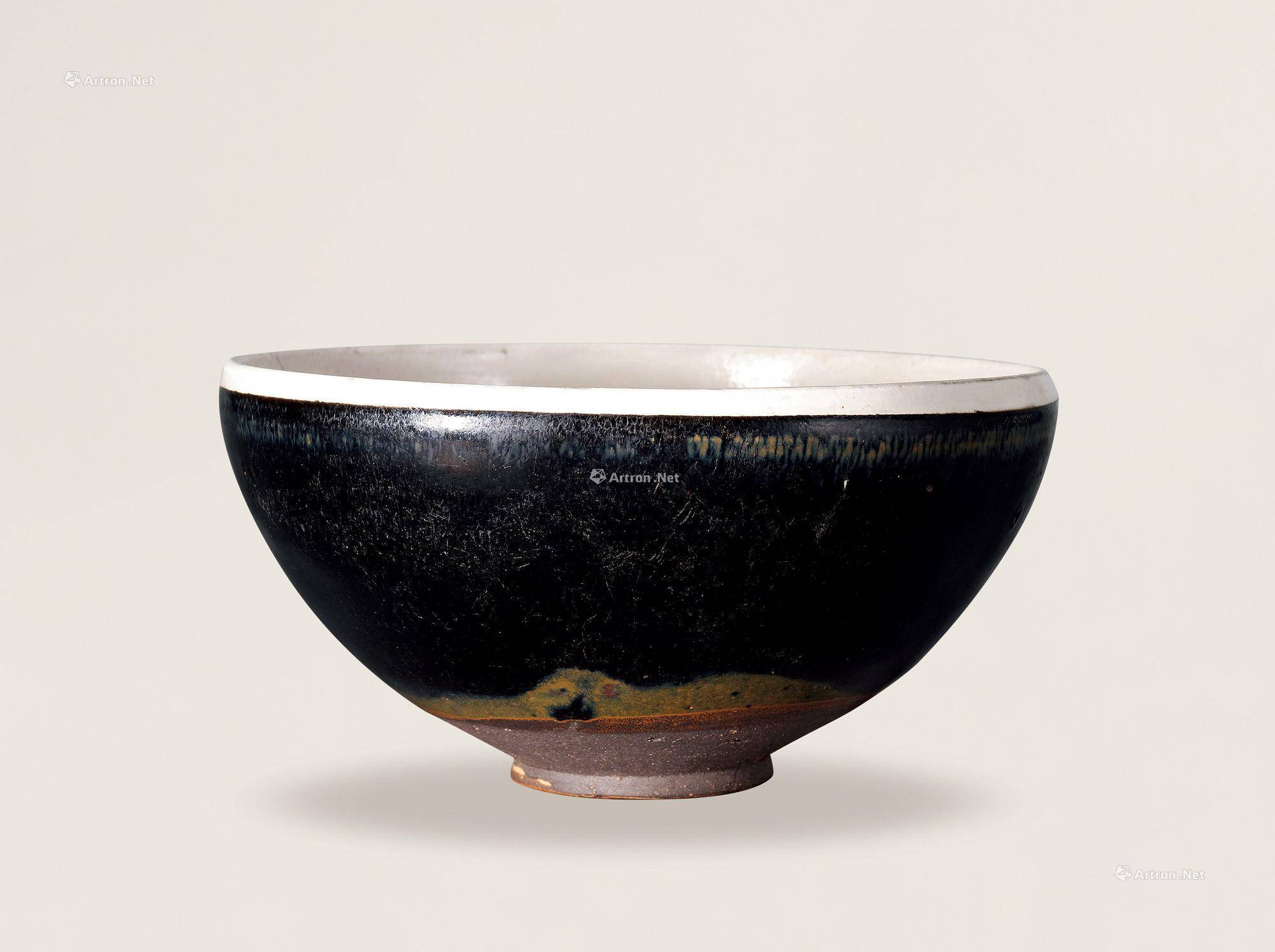 北京保利2024拍卖征集:黑白撞色的"白覆轮"瓷器,宋代瓷器的镶边美学!