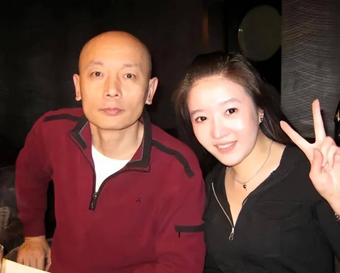 妹妹远在美国,父母也已离世,如今66岁无儿无女的葛优怎么样了?