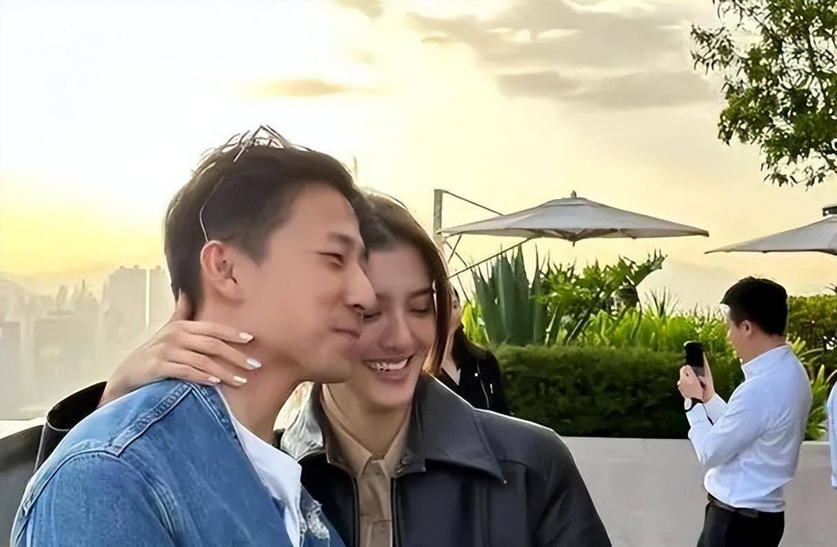 吴千语施伯雄明年结婚,男方家族拥有百亿资产,女方创立品牌_石伯雄_史