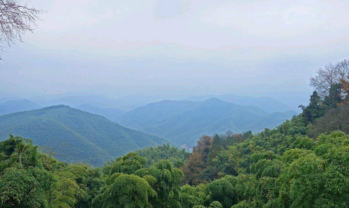 湖州莫干山风景名胜区:旭光台的美丽与魅力_历史_建筑_文化