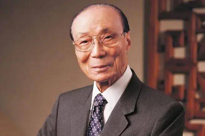 她曾是美少女,后悔带蓝洁瑛入圈,巅峰转行服饰业,今胖到认不出_杨羚