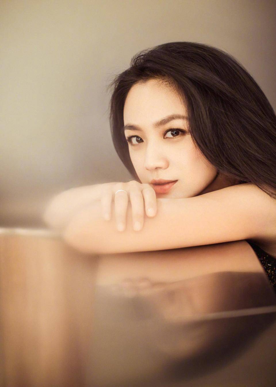 《色戒》背后的真情流露:汤唯的牺牲与付出,冯小刚金星为之不平_李安