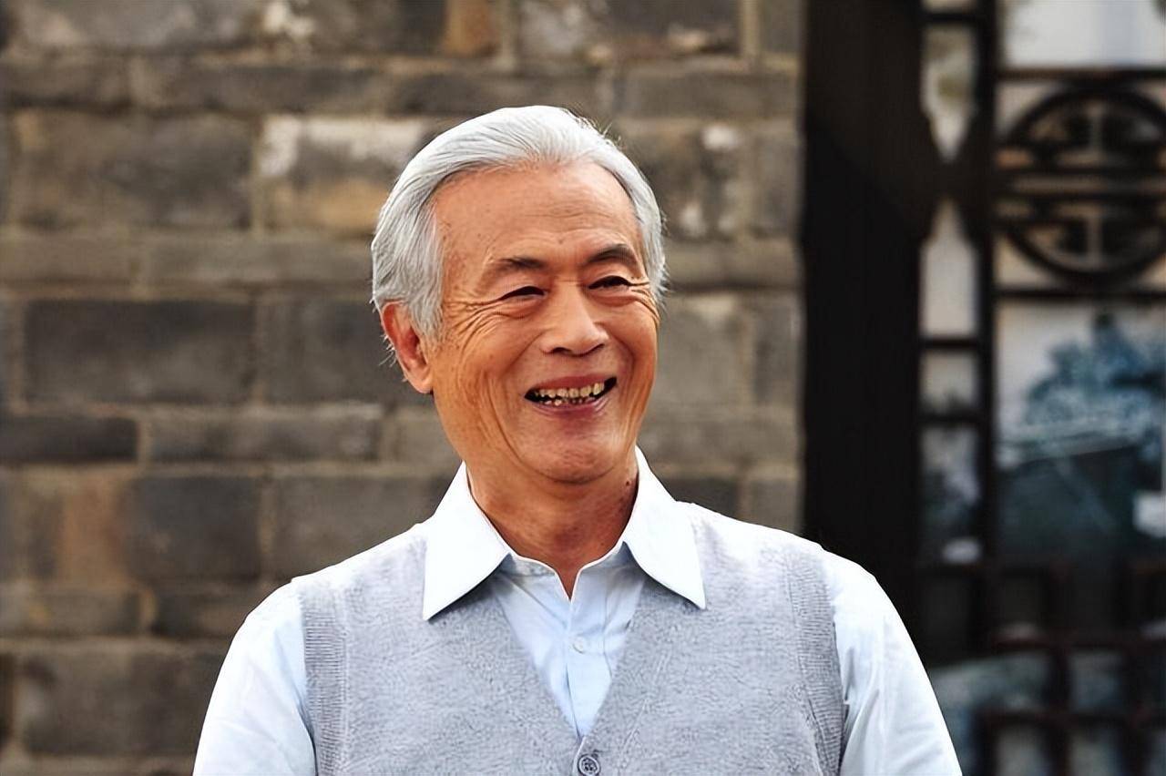 男性过了65岁,若还能做到这6件事,说明身体素质还不错_睡眠_老年人