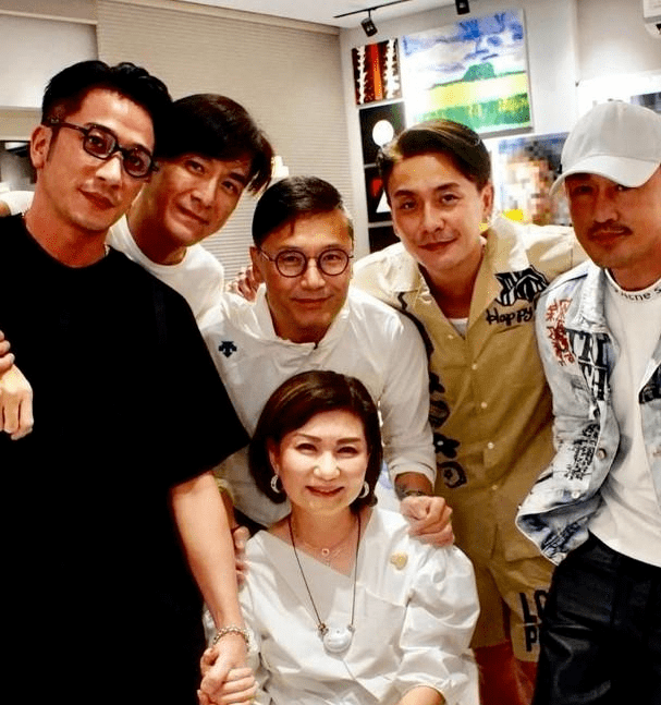 从tvb新剧看山头文化,古天乐徐子珊被逼走,林峰遗憾失视帝_曾励珍