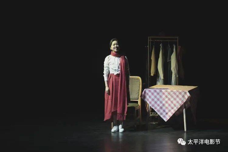《笔仙大战贞子2》饰演:贞子 《笔仙怪谈》饰演:白衣女 《蝶影》饰演