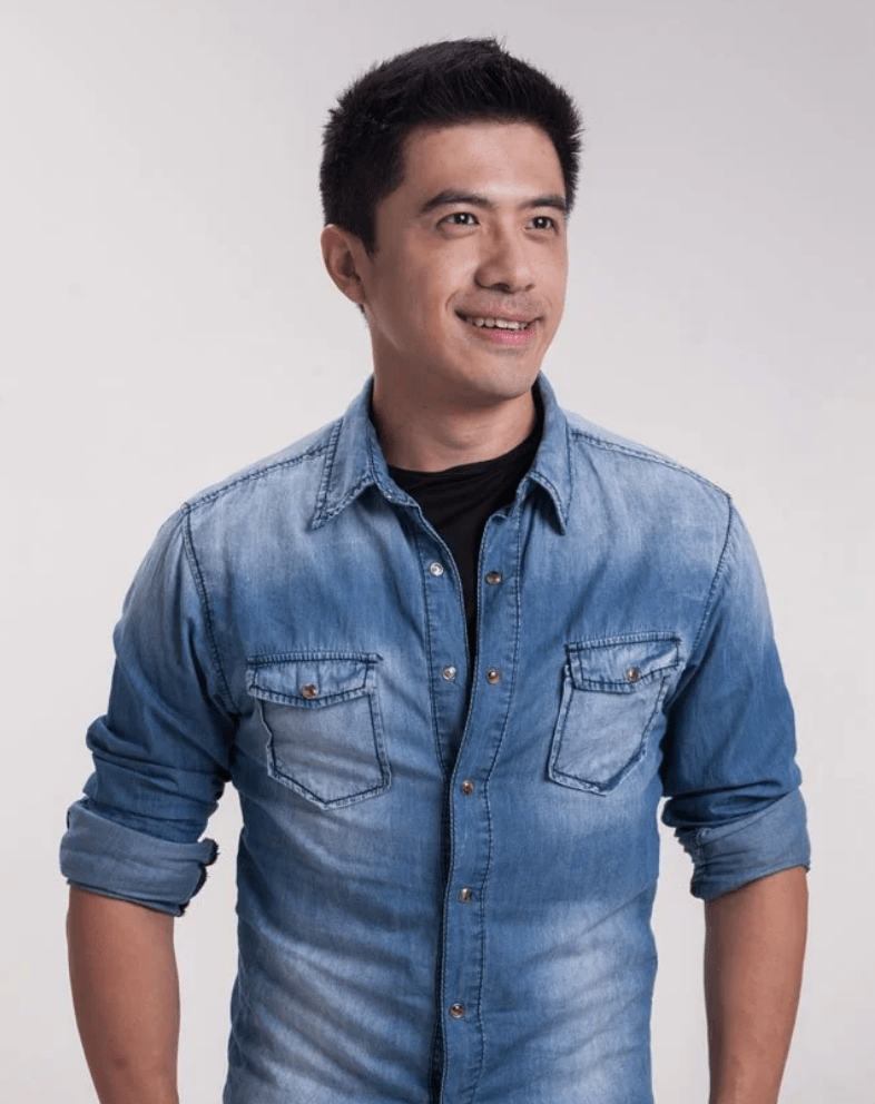 著名主持人王梓:曾红极一时,入狱2年事业前途尽毁,太可惜了_节目_发展