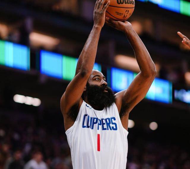 哈登26 6创新高,小卡34 9湖人旧将尽力,威少9 8悍将伤退_快船_国王