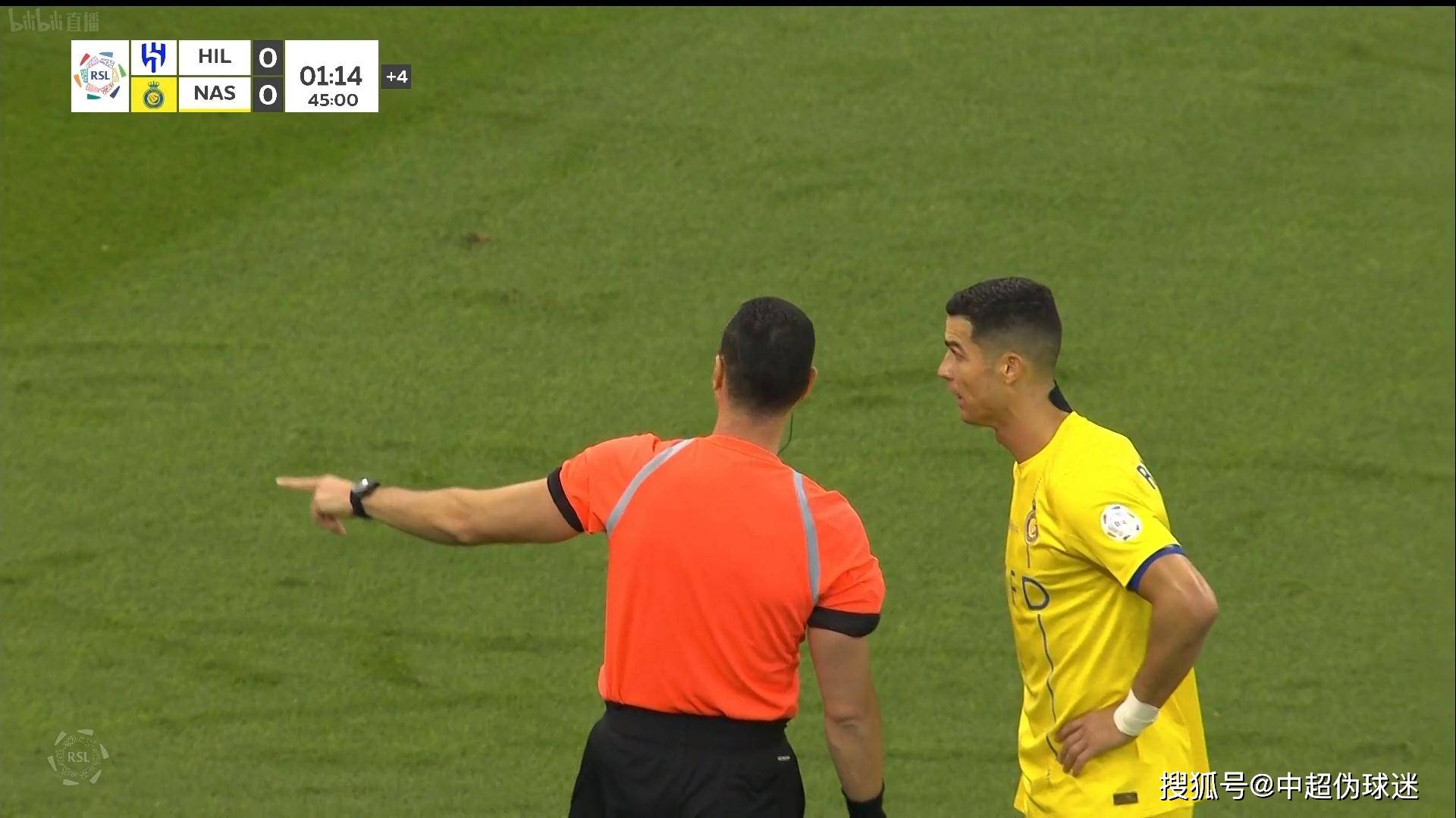 c罗造2球均越位!