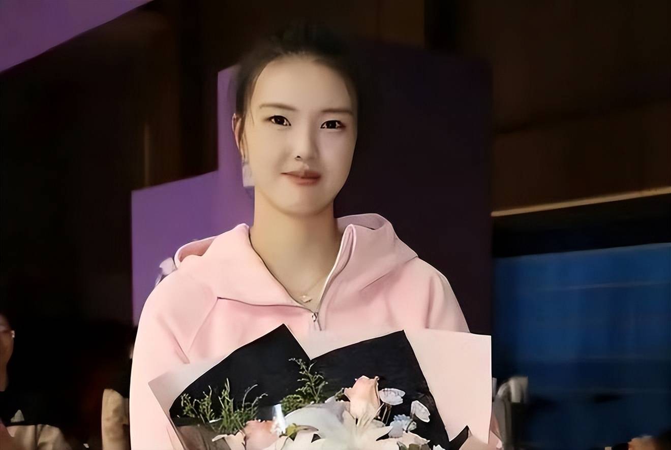 但打得再好 也要给公主张常宁让位_联赛_江苏女排_龚翔宇