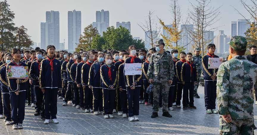 武汉市七里中学图片