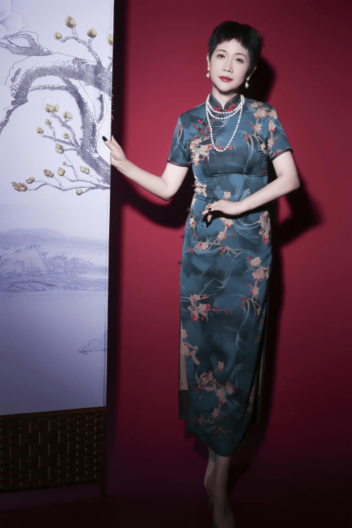 模特袁媛:不断挑战自己签约新突破_女人_方面_规划