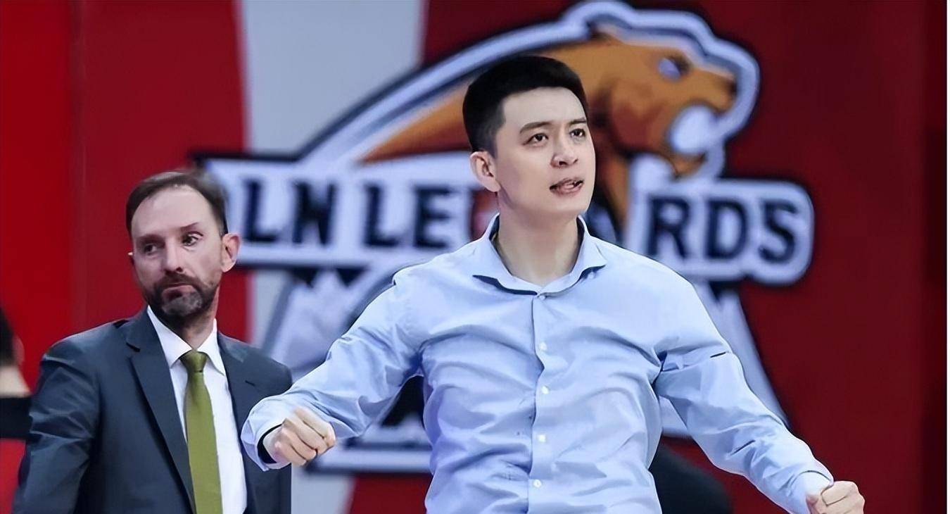 cba首支宣布主帅更迭,杨鸣千万合同备受瞩目_教练_管理层_山东