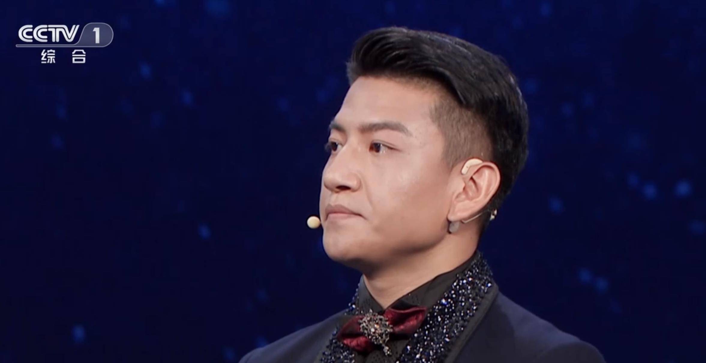 又一位主持人大赛选手被看好,主持风格适合《星光大道》_节目_刘源和