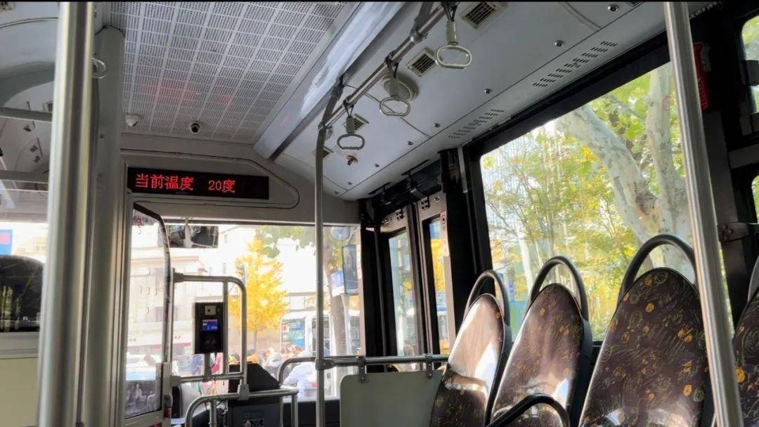 沪上公交开启暖空调,乘客感受浓浓暖意_温度_车辆_发车