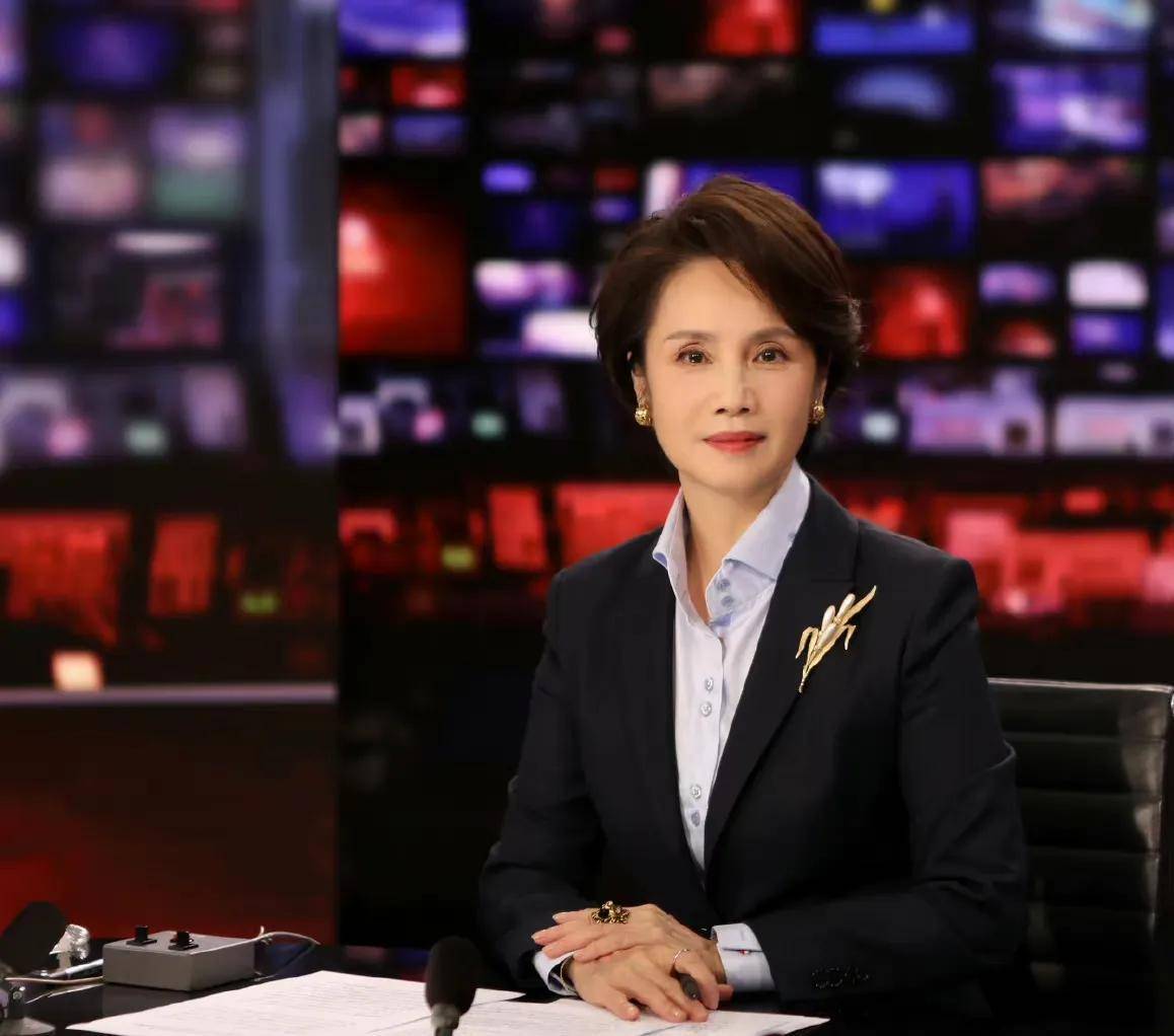 主播徐俐:二婚带着儿子嫁豪门,被男子和婆婆宠上天_张天蔚_工作_小