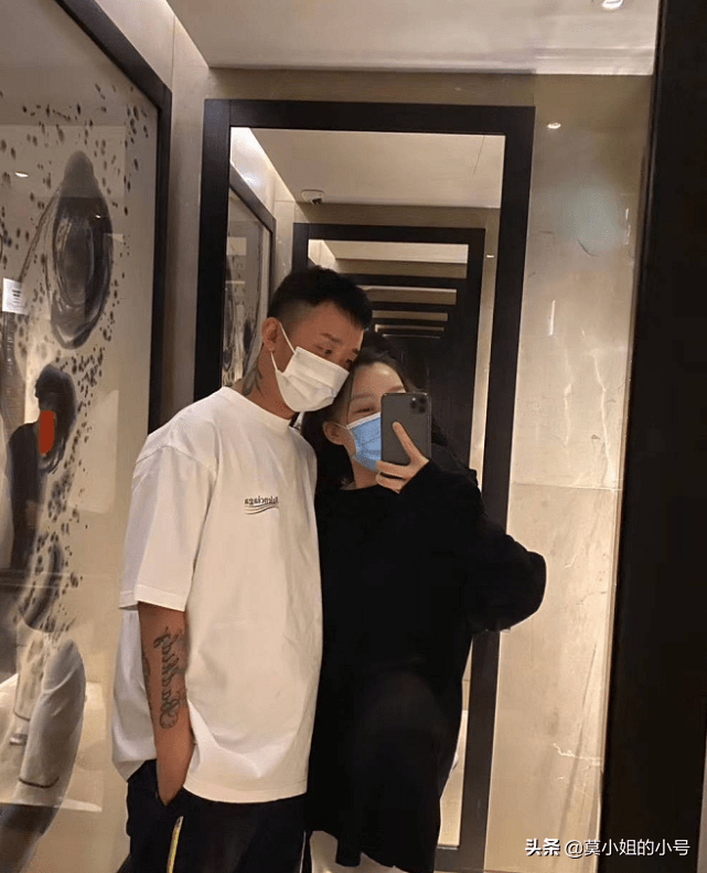 gai回应私信撩粉丝,强调与女子相识时间,有网友提出异议_王斯然_节目